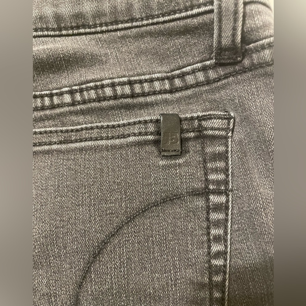 Joe’s Black Skinny Jeans — Size 29